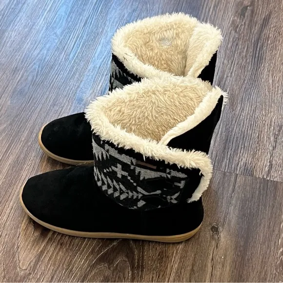 Pendleton Women's Hacienda Bootie Size 10 Spider Rock Boots Black White