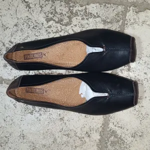 Pikolinos Grandia Black and Brown Leather Loafers Size 40EU 9.5/10 US