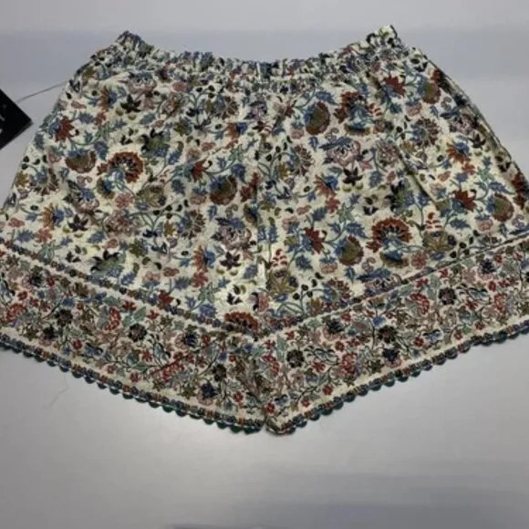 Pomander Womens Shorts Cream Beige/Multi Size Chintz Nova Floral Cotton Size L