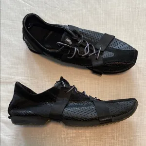 Pony Gate Vintage 2000th Y2K Men’s Sz 9 Black Mesh Leather Suede Light Sneakers