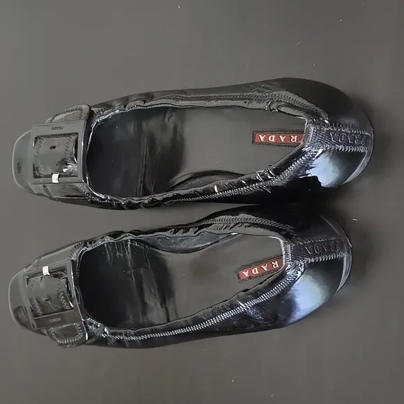 Prada Black Patent Leather Women's Shoes Flats Buckle Details Shoe Size 39.5
