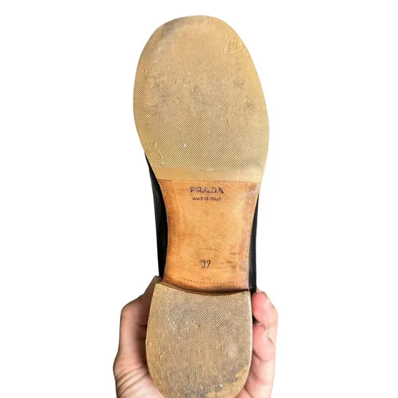 Prada Brushed Leather Penny Loafers women SZ 37 US 7 Peek A Boo Good Condition