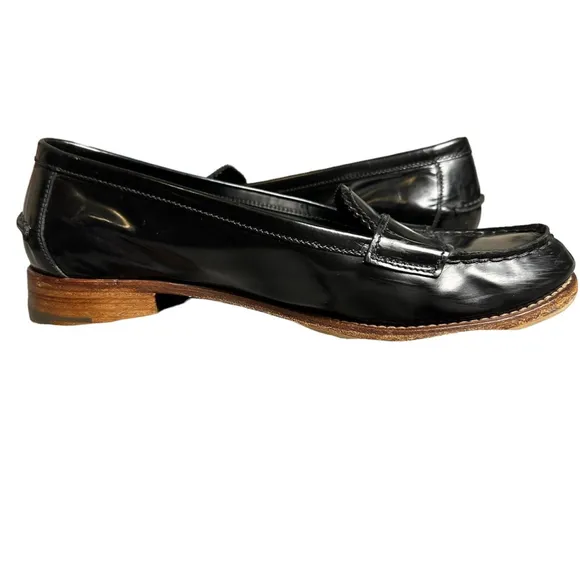 Prada Brushed Leather Penny Loafers women SZ 37 US 7 Peek A Boo Good Condition