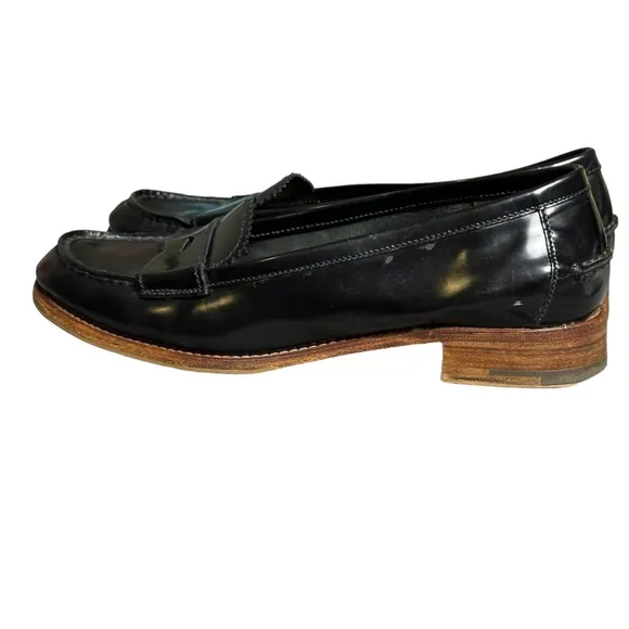 Prada Brushed Leather Penny Loafers women SZ 37 US 7 Peek A Boo Good Condition