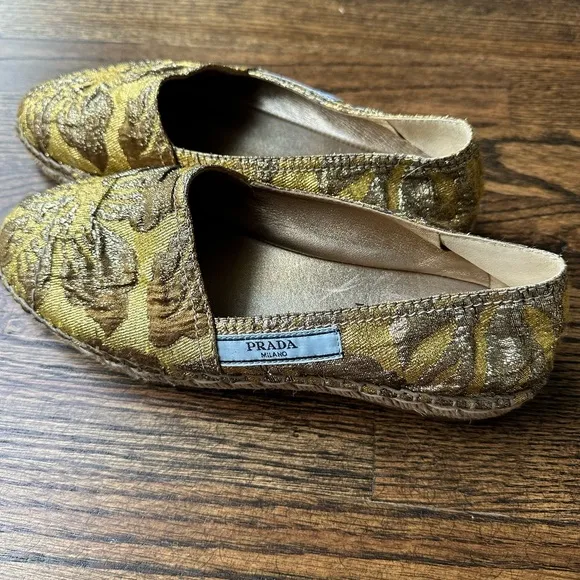 Prada Cloquet Ibiscus Gold Floral Embroidered Espadrille Flats Shoes- Size 37.5