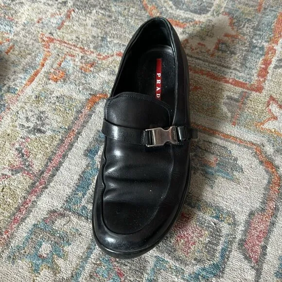 Prada ps1187 black leather loafers - 7.5