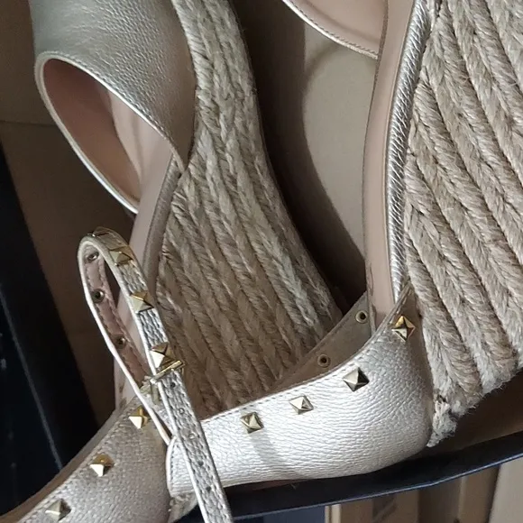 PRODUCT Inc International Concepts Masin Closed-Toe Wedge Espadrilles,Used once