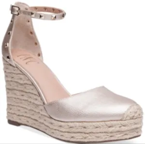 PRODUCT Inc International Concepts Masin Closed-Toe Wedge Espadrilles,Used once