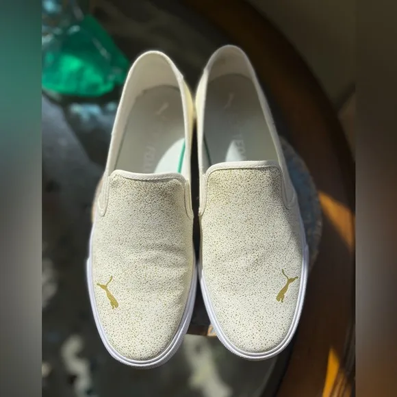 ⚜️PUMA⚜️- Gold/Cream Speckled Slip-on Sneakers-size-8.5