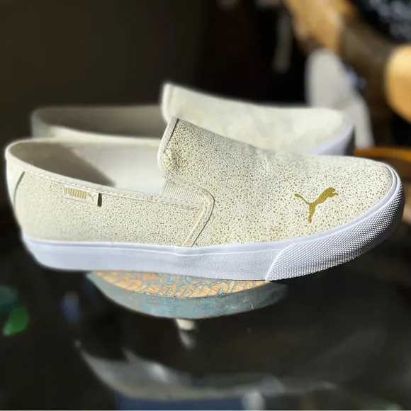 ⚜️PUMA⚜️- Gold/Cream Speckled Slip-on Sneakers-size-8.5