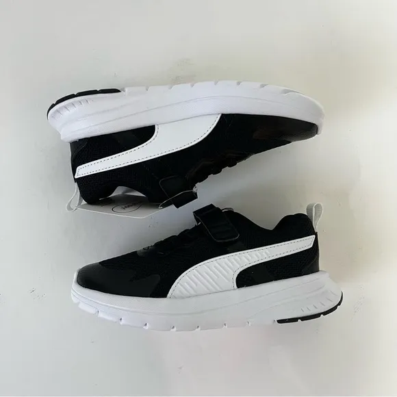 PUMA Kids' Black &amp; White Evolve Mesh Sneaker - New In Box