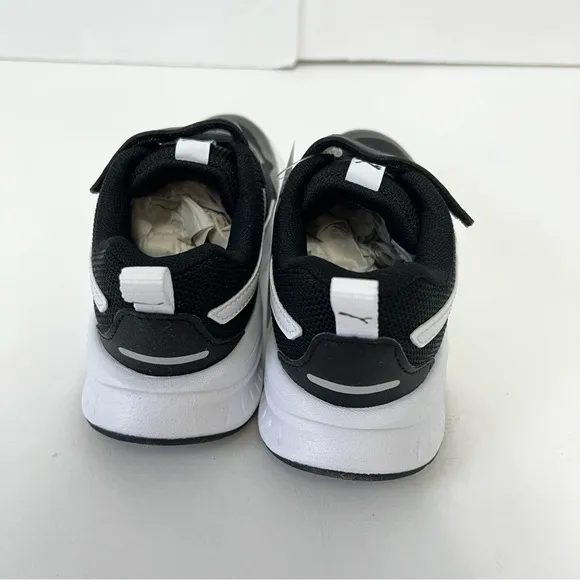 PUMA Kids' Black &amp; White Evolve Mesh Sneaker - New In Box