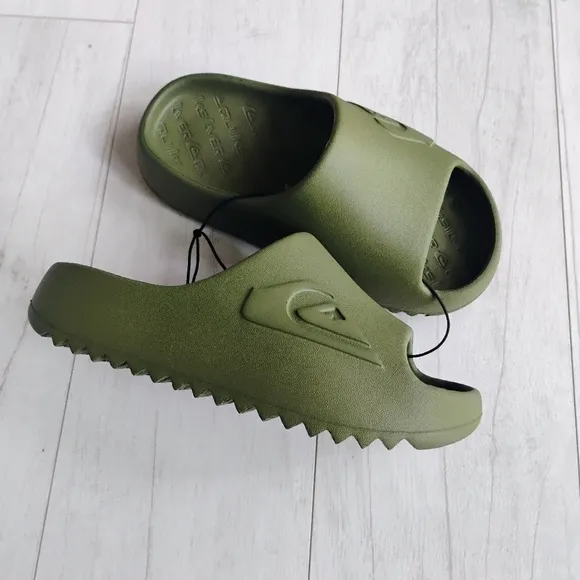 QUIKSILVER NEW Boys Cloud Break Slides Slip-on Sandals