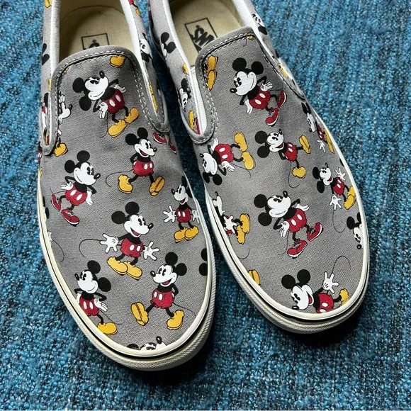 RARE Vans x Disney Mickey Mouse Classic Slip On Sneakers Limited Edition