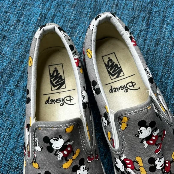 RARE Vans x Disney Mickey Mouse Classic Slip On Sneakers Limited Edition