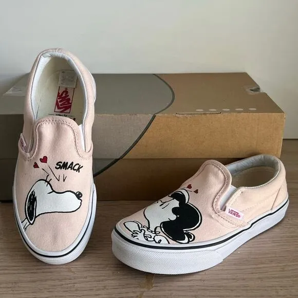 RARE Vans x Peanuts Classic Slip-On Smack/Pearl Kids Sneakers- SZ 1.5 Y