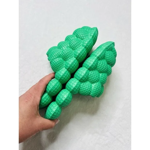 RARE Womens Cushioned Slip On Bubble Green Slides Sandals Slippers Size 5/6