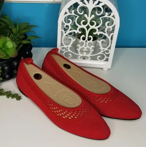 Red Flats for Women