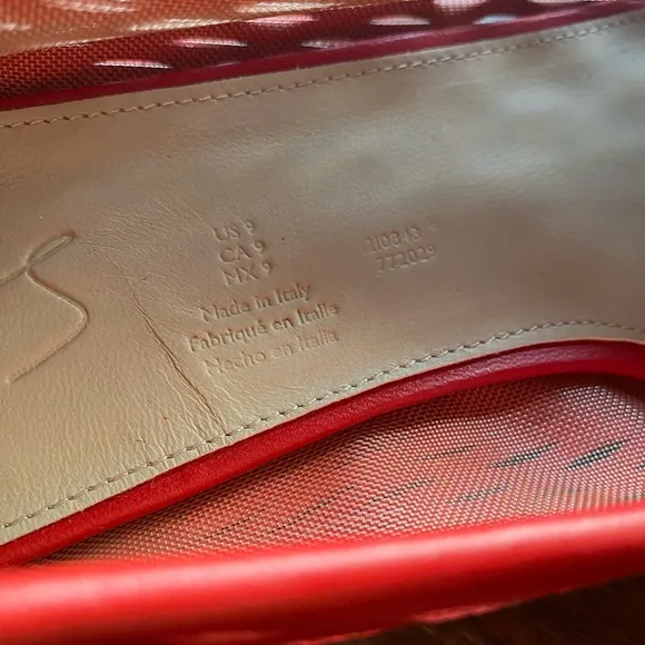 Red Flats with Pointed Toe and Decorative Bow