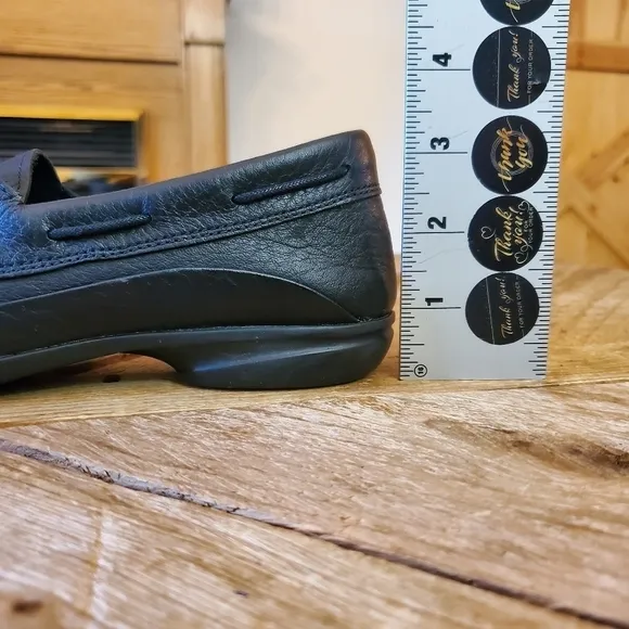 Red Wing Women's Comfort Moc Toe Squar Boat Shoes - Black Leather Size 9AA