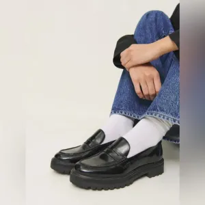 Reformation Agatha Chunky Black Patent Leather Loafers — Womens size 7