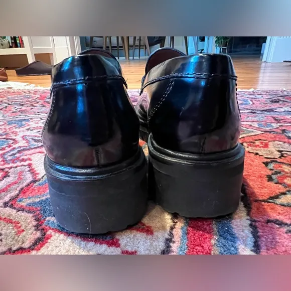 Reformation Agatha Chunky Black Patent Leather Loafers — Womens size 7