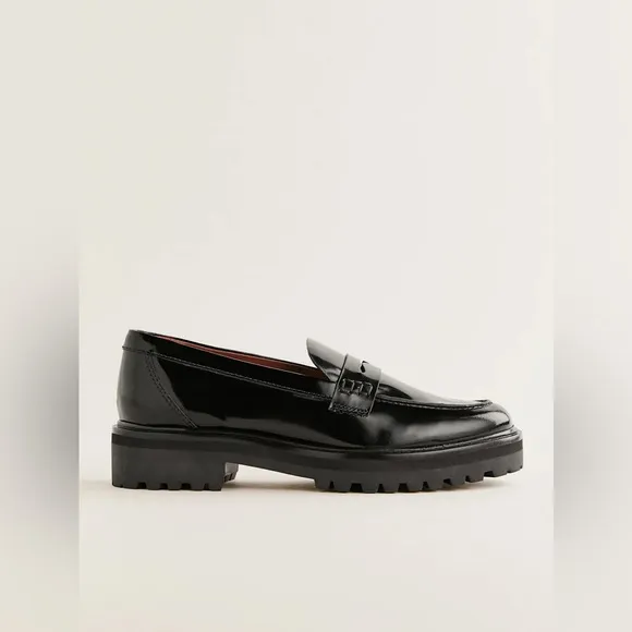 Reformation Agatha Chunky Black Patent Leather Loafers — Womens size 7