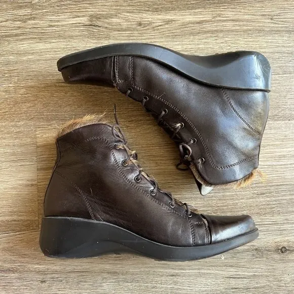 Robert Clergerie Brown Leather Lace Up Boots  Women’s Size 7.5 Fur Lined France