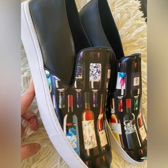 Robert Graham Limestone Wine Bottles Graphic Slip On Loafer Size 13