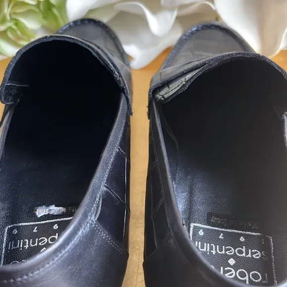 Roberto Serpentini Croc-Embossed Black Leather Loafers | Hardly Worn Onc…