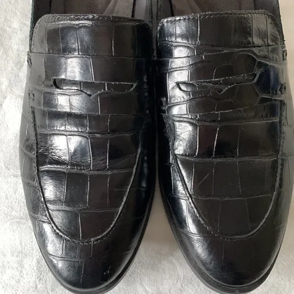 Rockport Womens Perpetua Penny Loafers Faux Croc Black