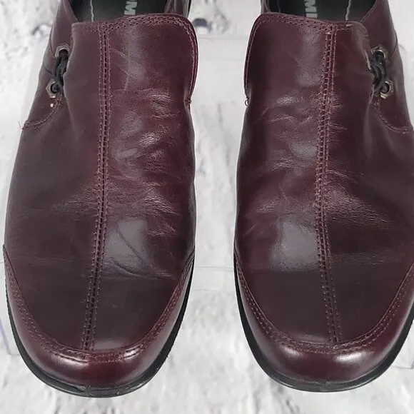 ROMIKA Burgundy Womens Sz 8-8.5 Leather Slip On Loafers Academic Casual Comfort