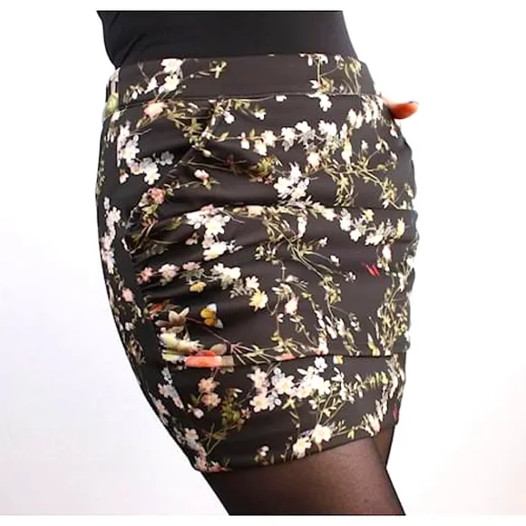 Roseanna of Paris Black Floral Ruched Micro Mini Skirt