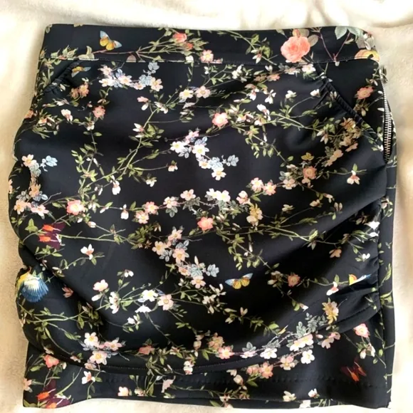 Roseanna of Paris Black Floral Ruched Micro Mini Skirt