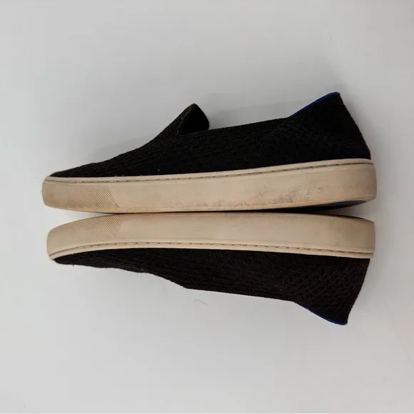 Rothy’s Black Honeycomb Slip On Sneakers Size 9 FLAWS