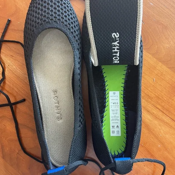 Rothy’s Black Pointed-Toe Lace-Up Flats - Size 10.5