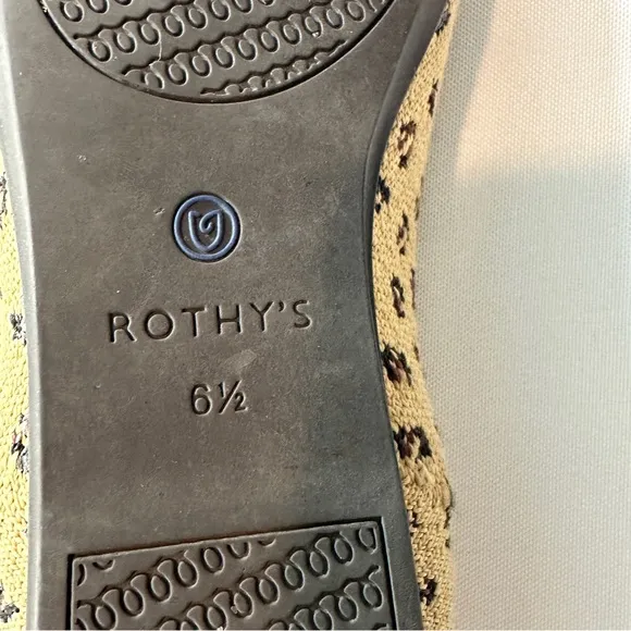 Rothy's Brown and Blue Leopard Print almond loafer