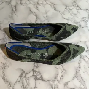 Rothy's Green Came Slip on Pointed Flats Size W7