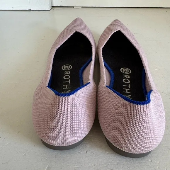 Rothy’s light mauve pink pointed flats size 7.