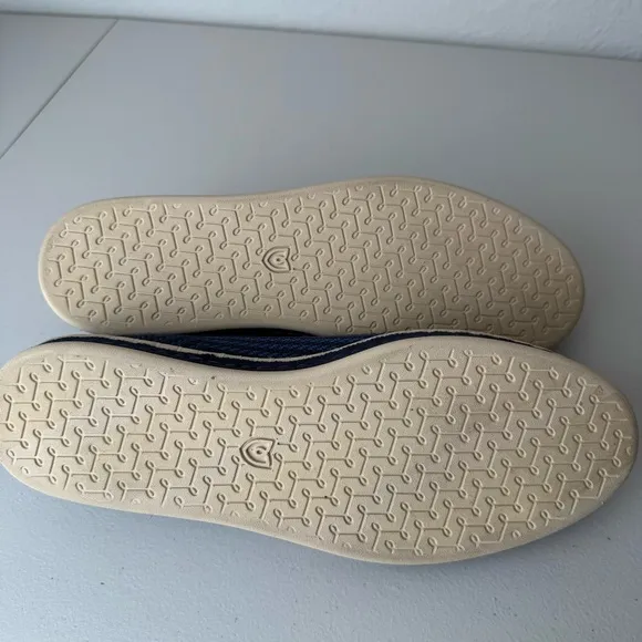 Rothy's navy blue stripe the espadrille flat slip on shoes 9.5