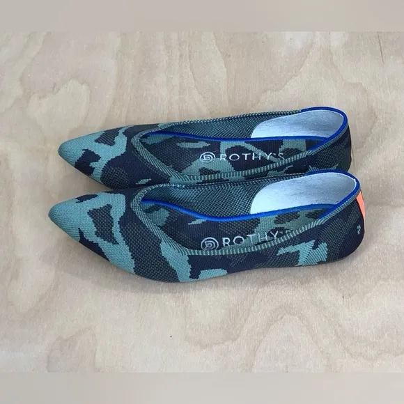 Rothy's Pint Ballet Flats Womens Size 8.