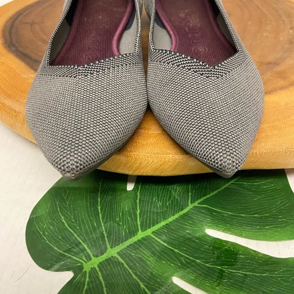 ROTHYS Pointed Toe Flats Sz: 9