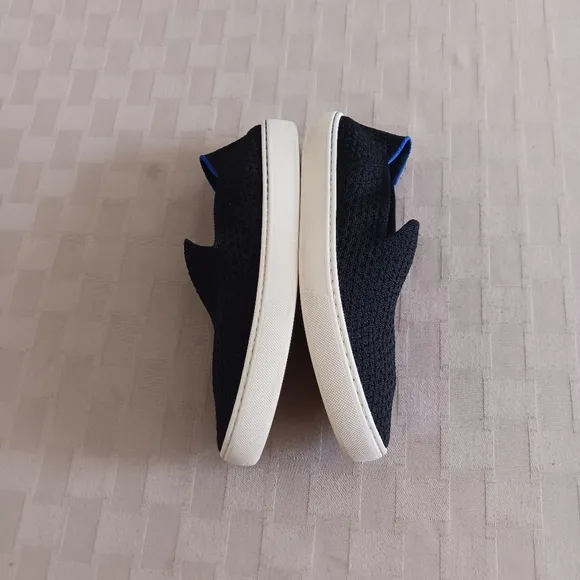 Rothy’s Retired Mesh Honeycomb Knit Slip On Sneakers