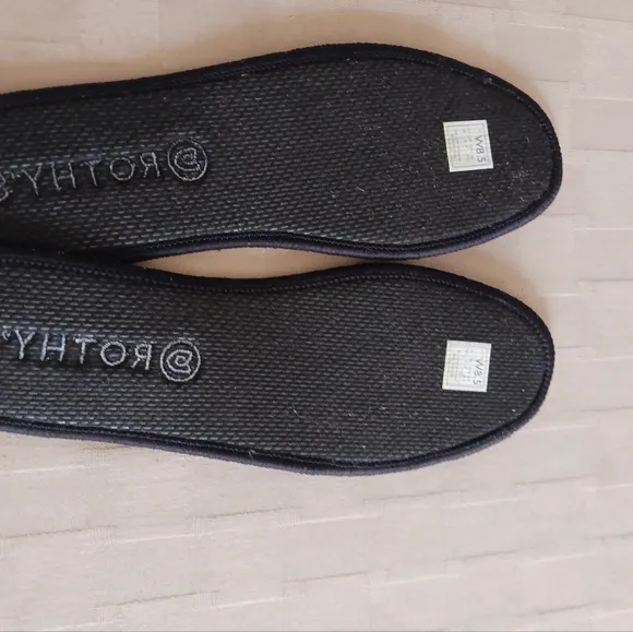 Rothy’s Retired Mesh Honeycomb Knit Slip On Sneakers