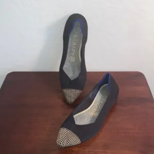 ROTHY’S SIZE 8.5 GORGEOUS POINTED TOE SLIP ON FLATS