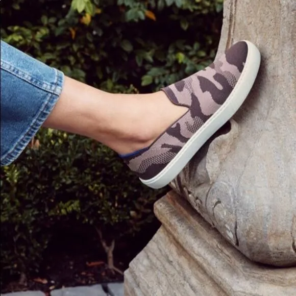 Rothy’s Taupe Camo Slip On Sneakers Women’s Size 8.5