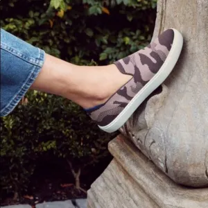 Rothy’s Taupe Camo Slip On Sneakers Women’s Size 8.5