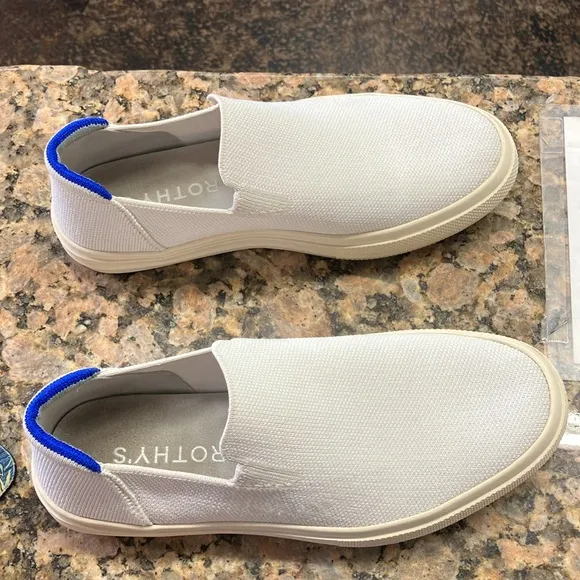 Rothy’s the city slip on washable sneakers women’s size 8 men’s size 6.5