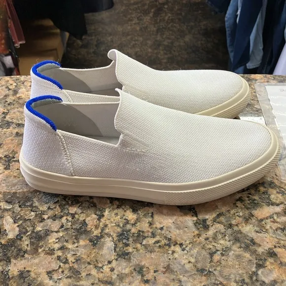 Rothy’s the city slip on washable sneakers women’s size 8 men’s size 6.5