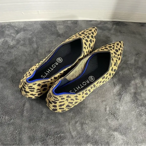 Rothys The Point Leopard Print Flats Womens Size 8.5 Retired Lightweight Comfort